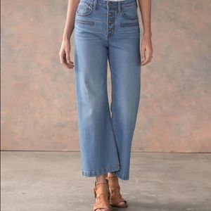 Driftwood Charlee cropped wide leg jeans. New with tags.